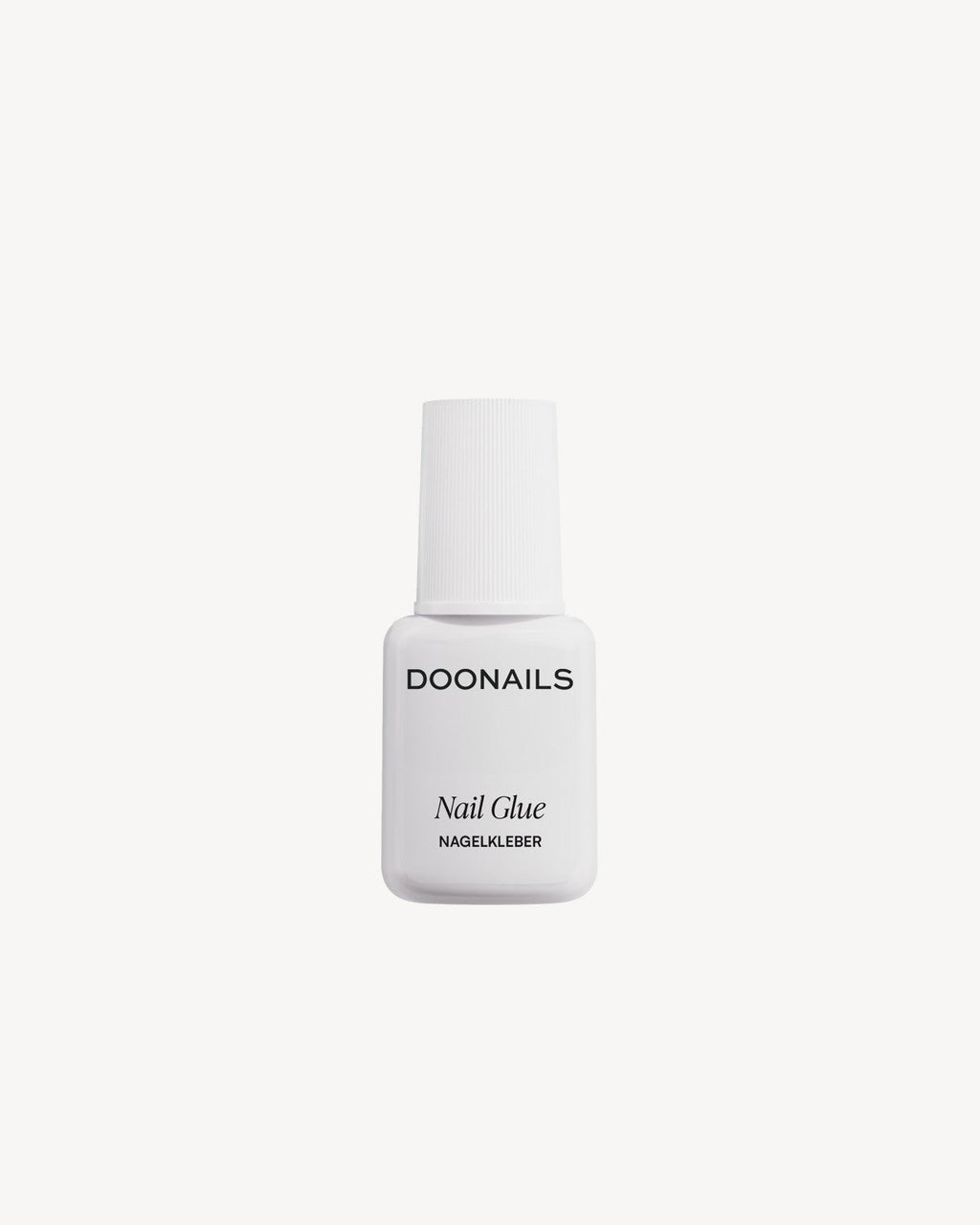 Nagelkleber