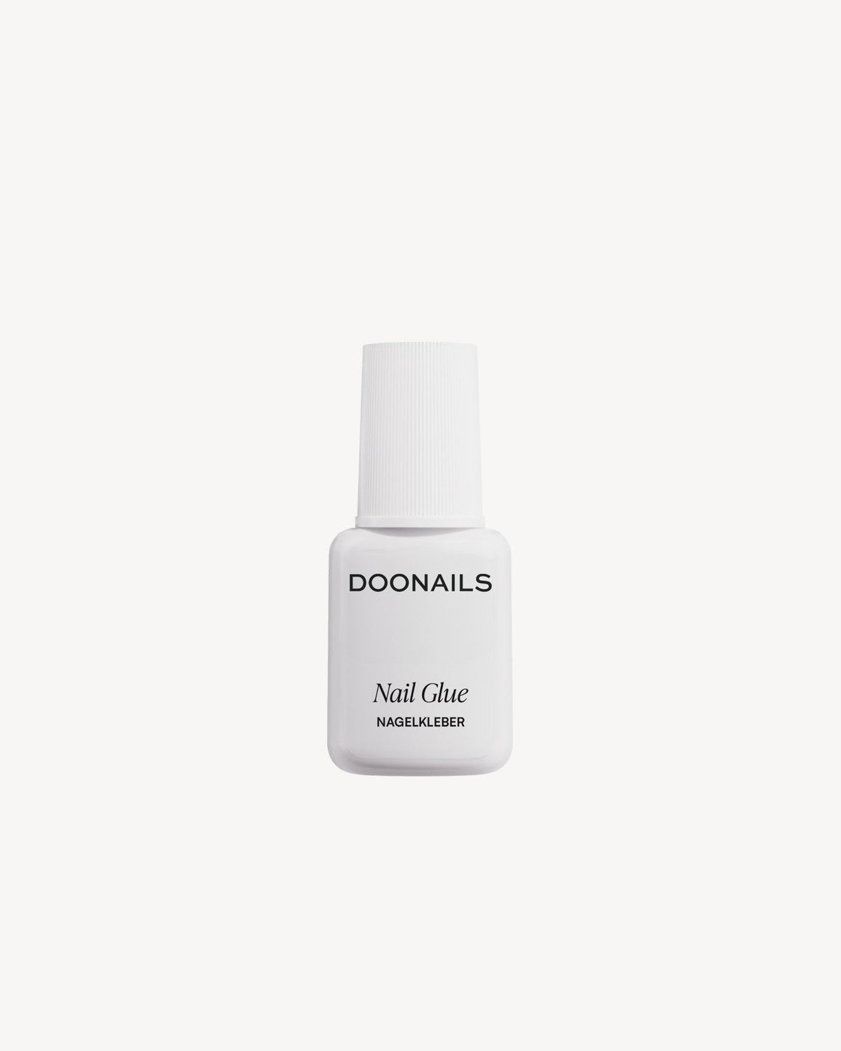 Nagelkleber