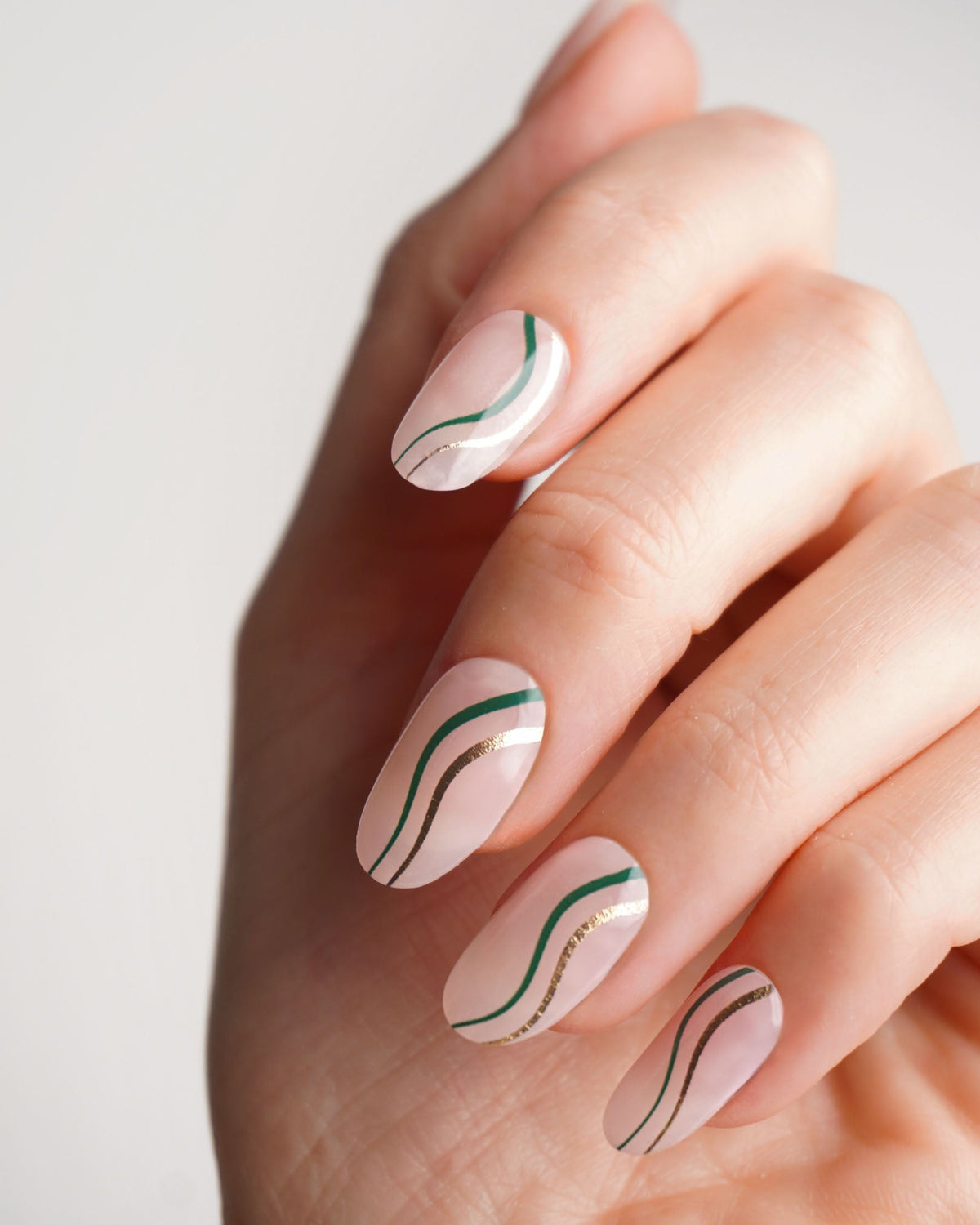 Gold Green Swirl UV Gel Strips